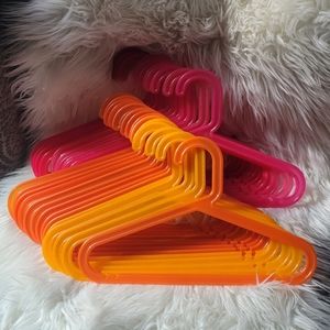 Kids Clothing Hangers (26 pcs)